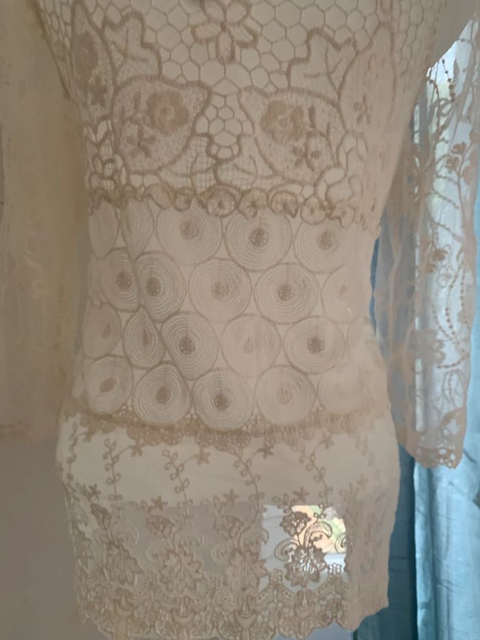 Blouse dentelle crochet transparent 36-38 manches3/4 - photo numéro 4