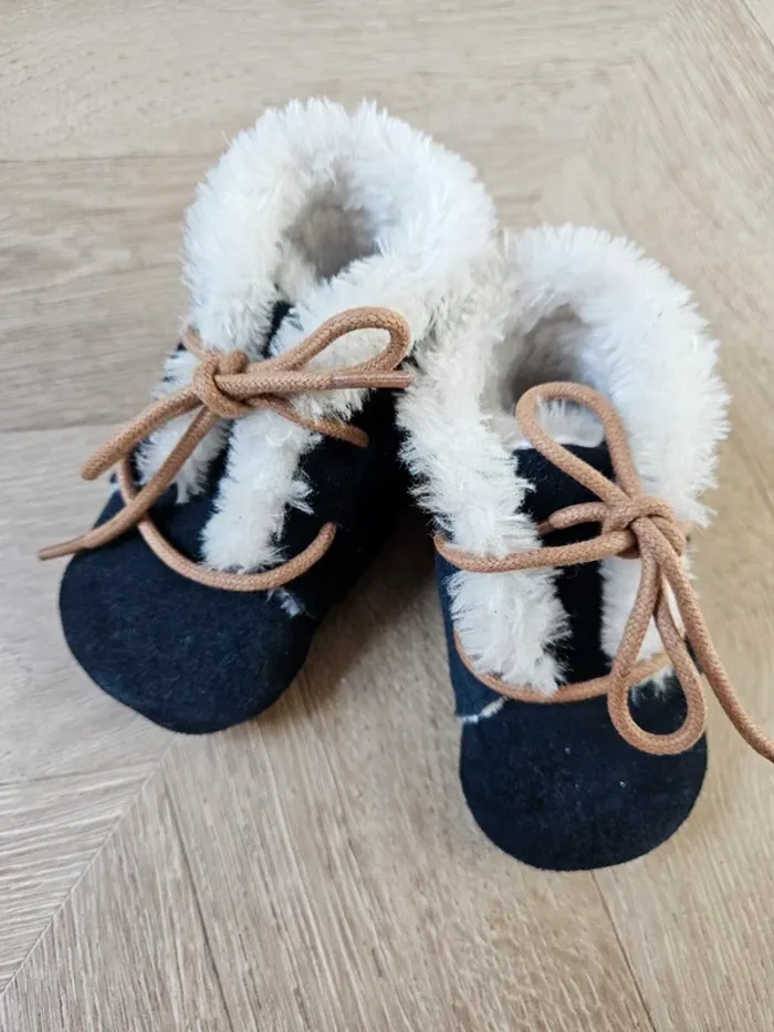 Chaussures TAO 6/12mois - photo numéro 2