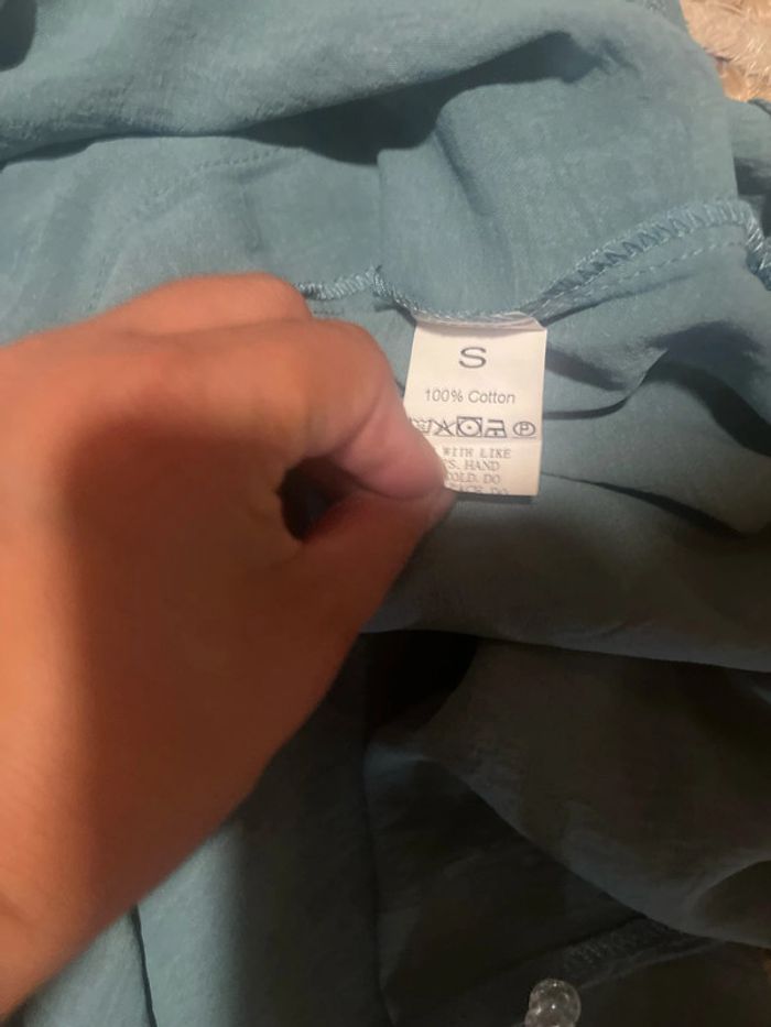 Robe fluide, très légère - photo numéro 3