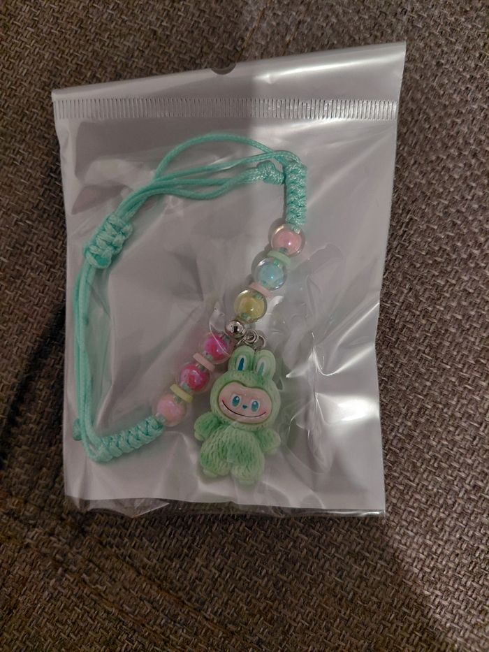 Bracelet labubu vert