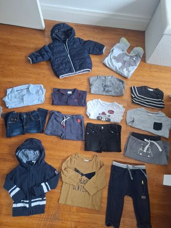 Vêtements bébé 12 mois