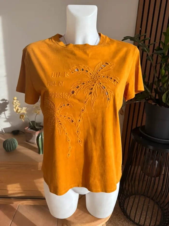 T-shirt moutarde