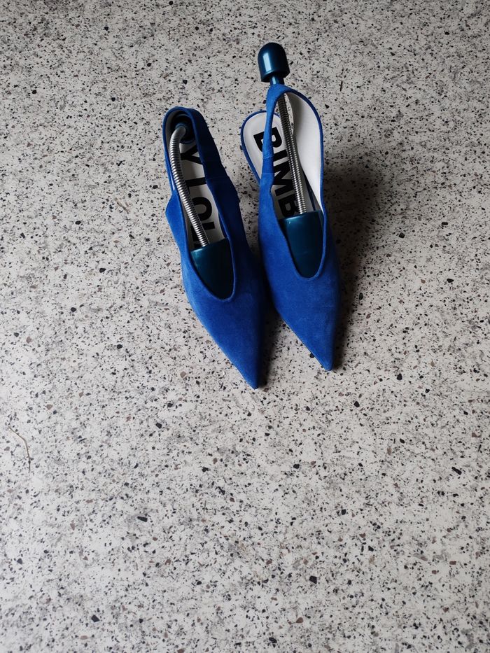Chaussure en dain bleu - photo numéro 3