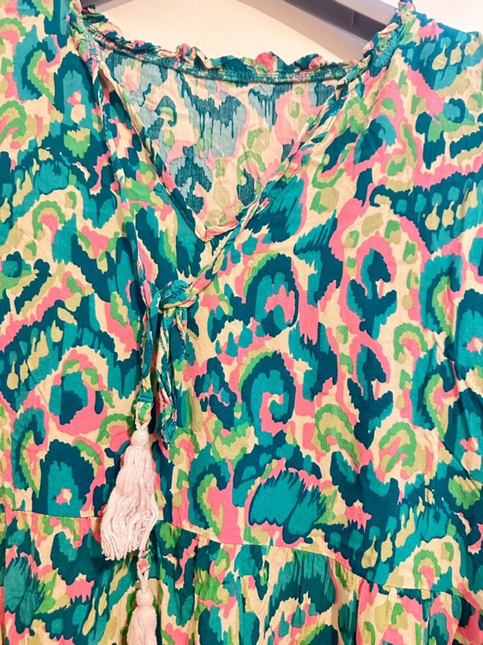 Robe d’été avec des jolies couleurs de saison - photo numéro 4