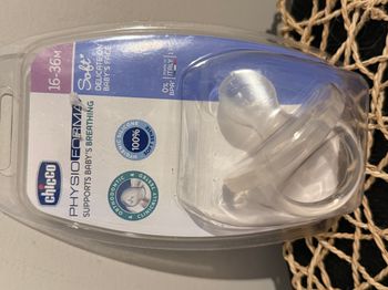 Tétine Chicco sous blister 16-36 mois