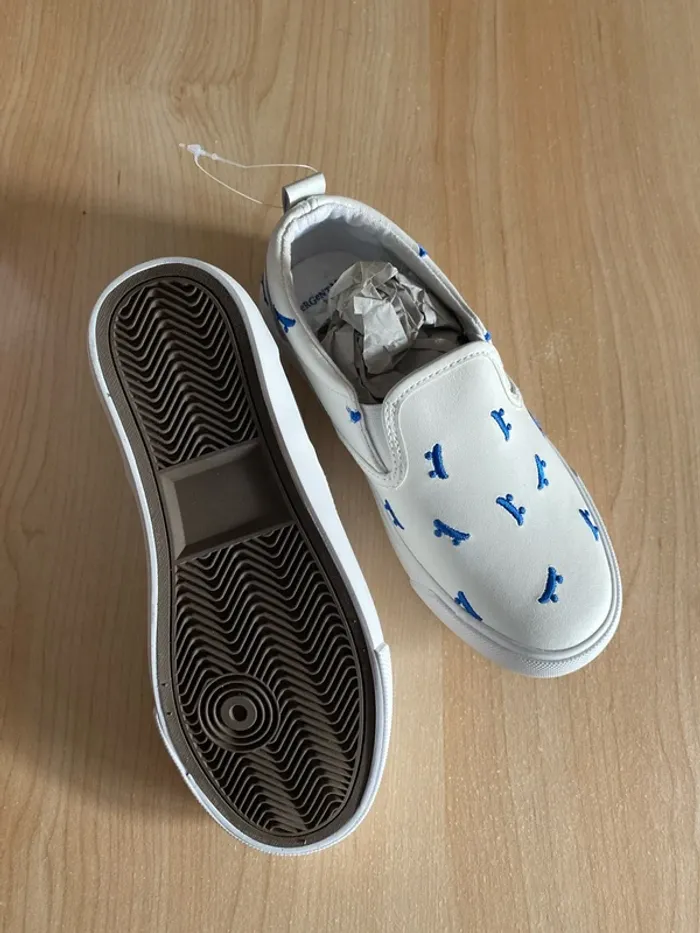 Chaussures bateau slip-on en cuir broderies skate pointure 32 Sergent Major Neuve - photo numéro 6