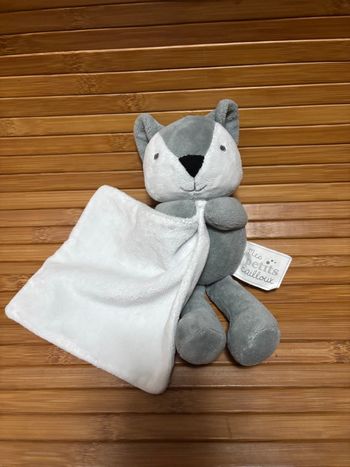 Doudou renard gris blanc mouchoir mes petits cailloux 