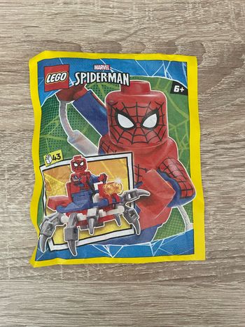 Lego Marvel polybag 682404 « Spider-Man with spider-crawler »