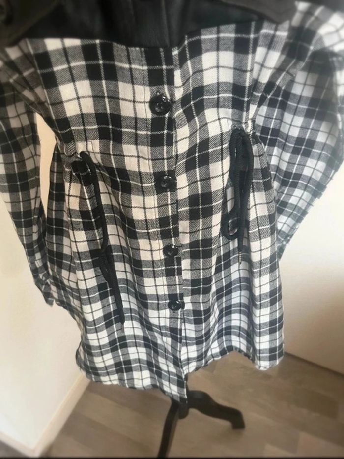 Très belle chemise tunique blouse simili cuir taille unique neuf - photo numéro 4