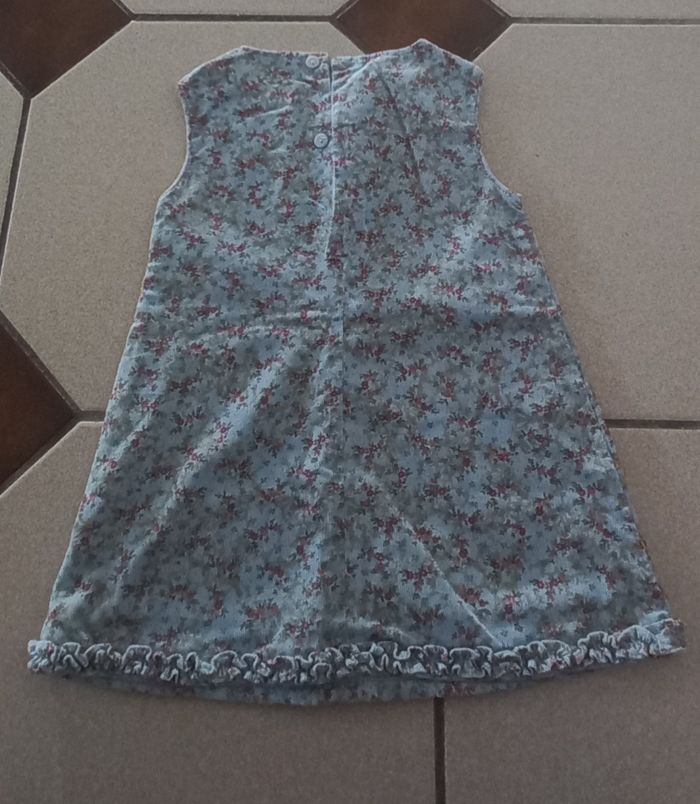 Robe taille 18  mois