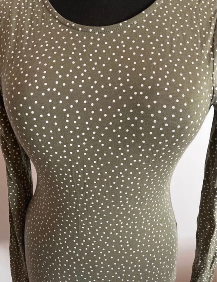 Bodies vert à pois taille S de chez Kiabi en très bon état - photo numéro 2