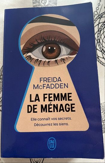 Livres    Lot     La femme de ménage 1 et 2