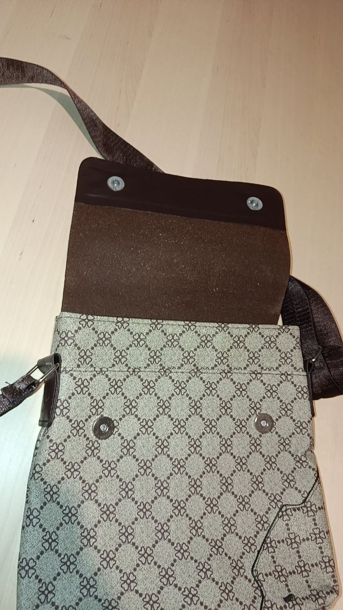 Sacoche bandoulière - photo numéro 4