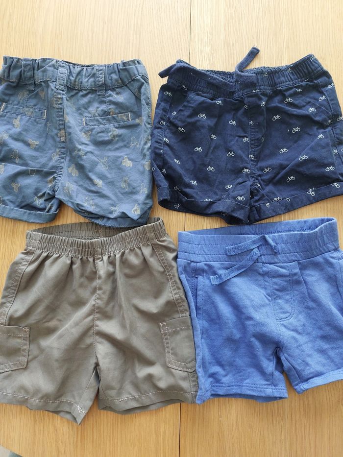 Lot 4 shorts 12m