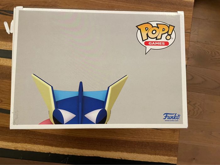 Funko Pop! Games: 10" Pokémon - Jumbo Greninja (Amphinobi) Exclusive Figure #980. - photo numéro 5