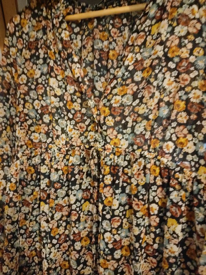 Robe fleurie - photo numéro 6