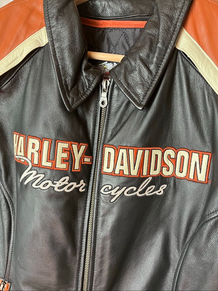 Veste moto Harley Davidson femme noir/camel – T.XL – cuir TBE 🏍️ - photo numéro 4