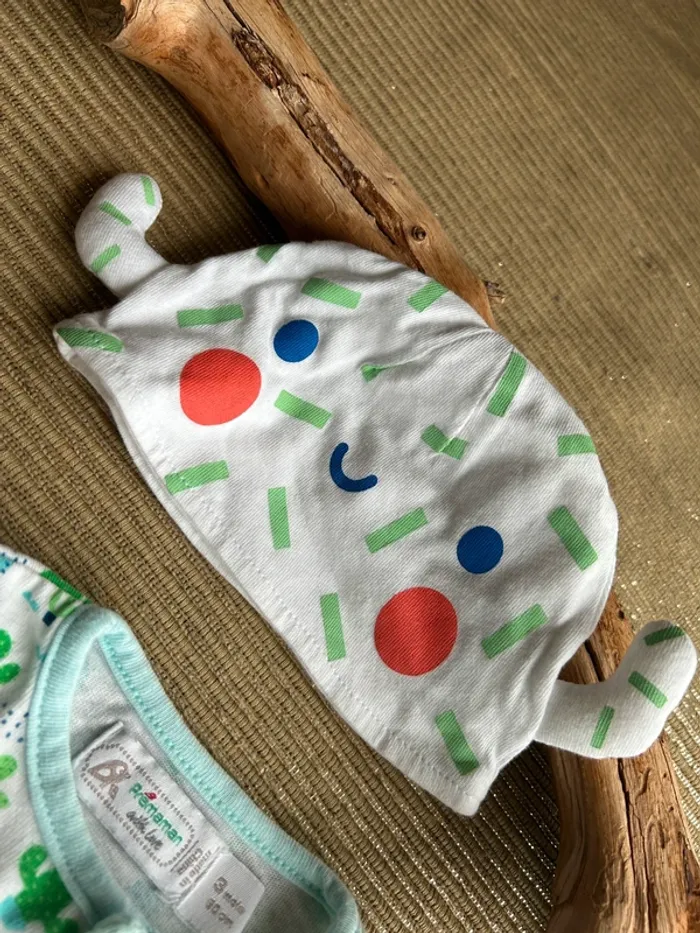 Pyjama et bonnet taille 3 mois - photo numéro 7