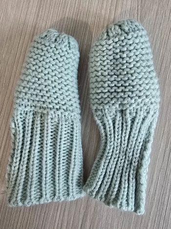 Moufles chaudes bébé