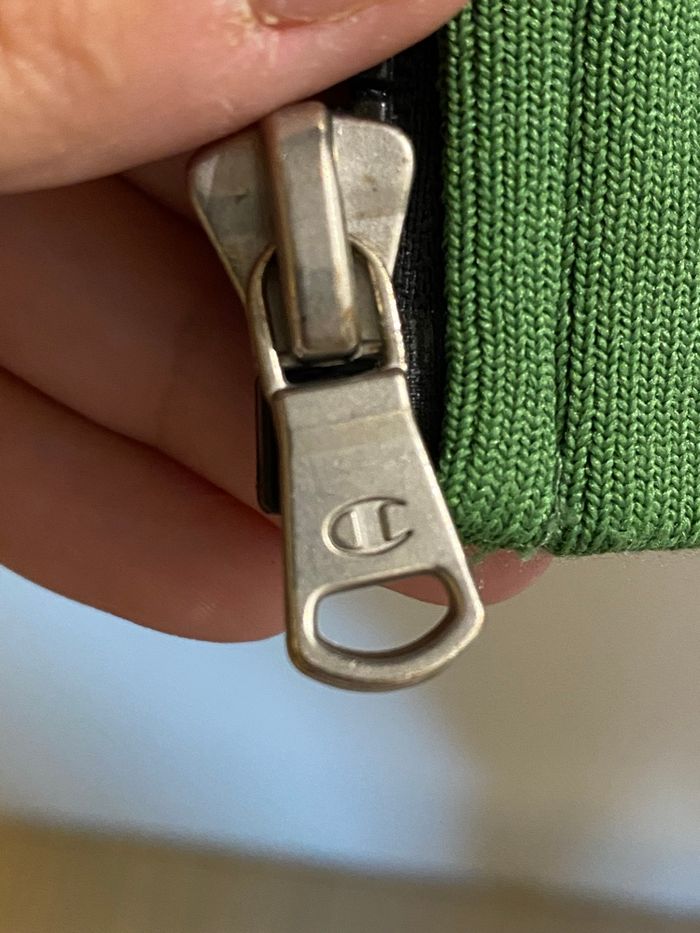 Veste champion - photo numéro 4