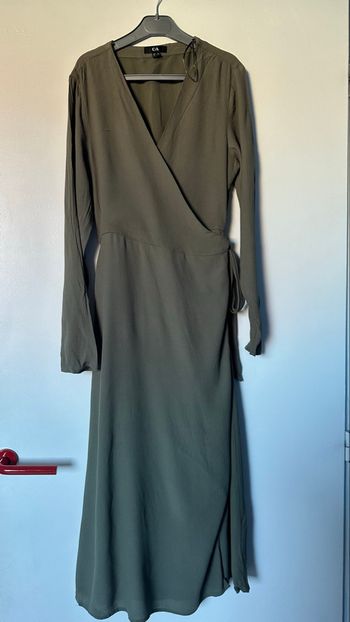 Robe Cache-Cœur Fluide C&A  Vert Olive/Kaki
