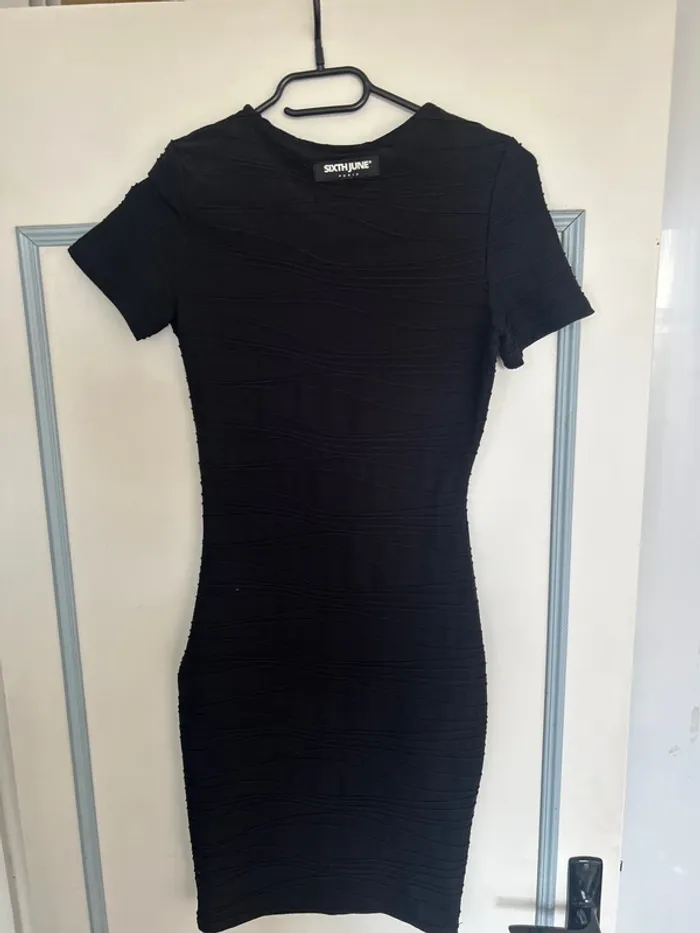 Robe moulante noir Sixth June Paris M - photo numéro 3