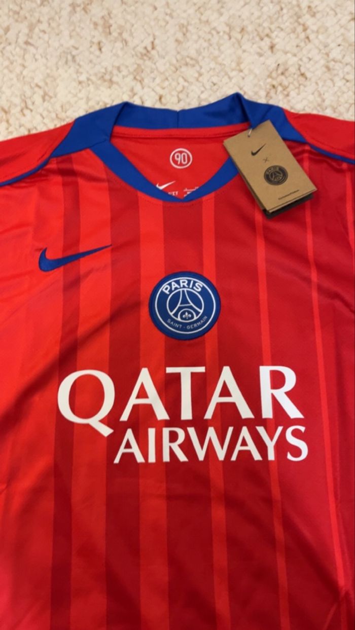 Maillot PSG rouge neuve taille L - photo numéro 2