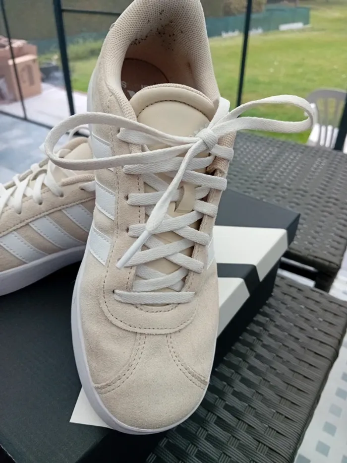 Baskets adidas - photo numéro 2