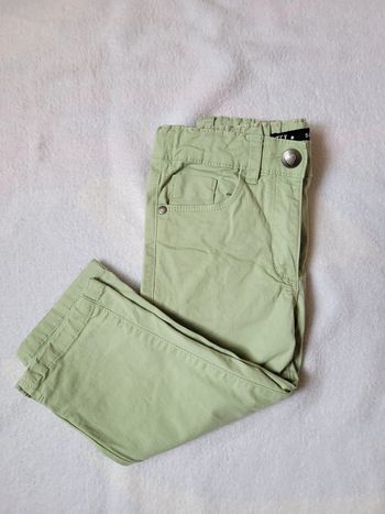 Pantacourt vert pastel 5-6ans