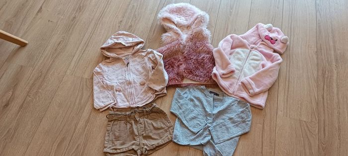 Lot vêtements 24mois fille - photo numéro 8