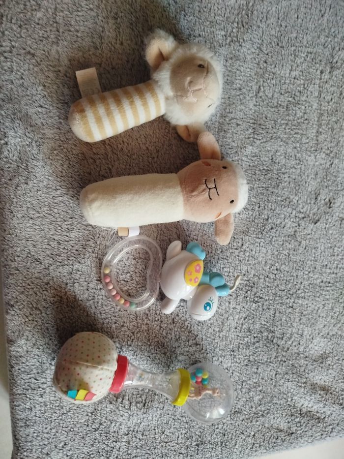 Hochet bébé - photo numéro 2