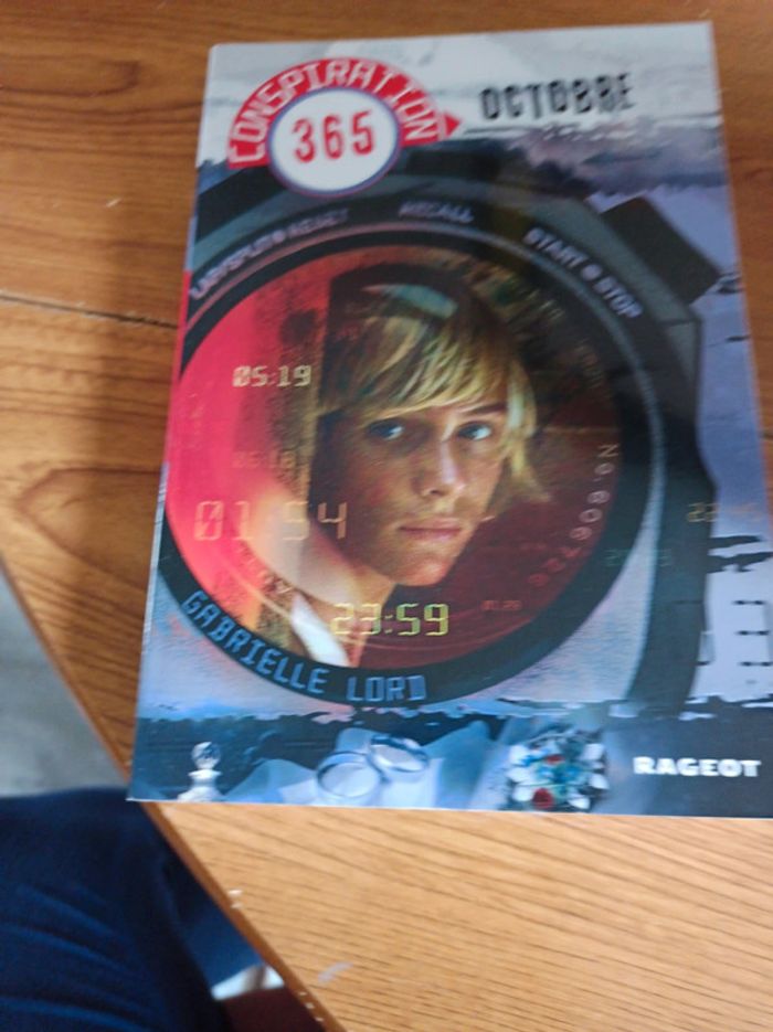 Lot de 12 livres conspiration - photo numéro 4