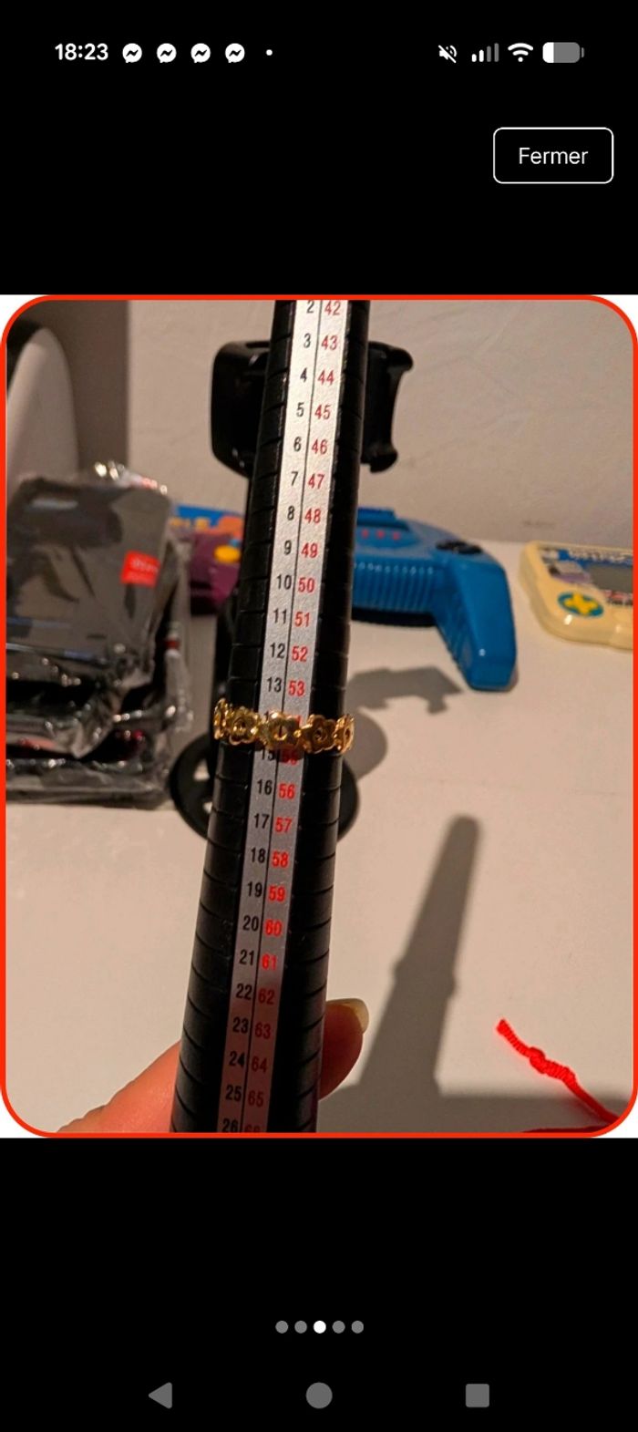 Bague fleurs marguerites en Titane dorée - NEUVE - photo numéro 5