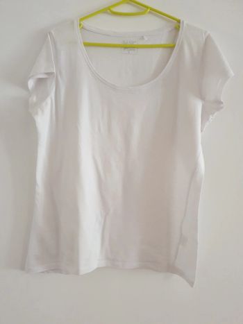 T shirt blanc uni Ligne à suivre L