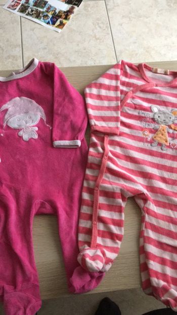 Lot de deux pyjamas éponge velours