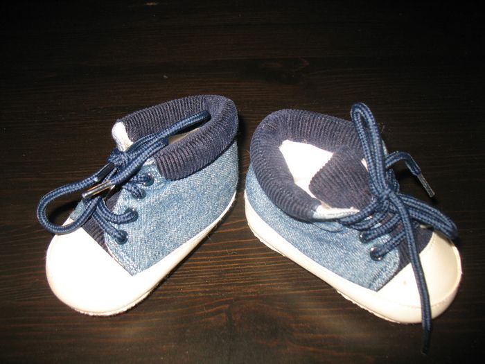 LOT DE 2 PAIRES DE BASKETS EN TOILE BÉBÉ GARÇON - P16/17 - n°03 - photo numéro 2