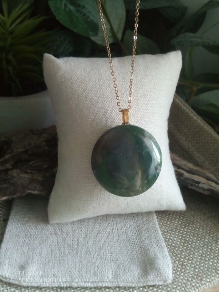 Collier pendentif en pierre naturelle d'agate indienne