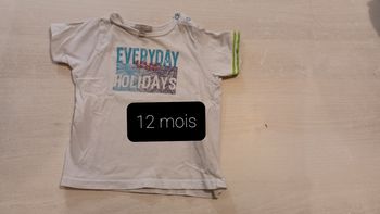 T shirt  12 mois