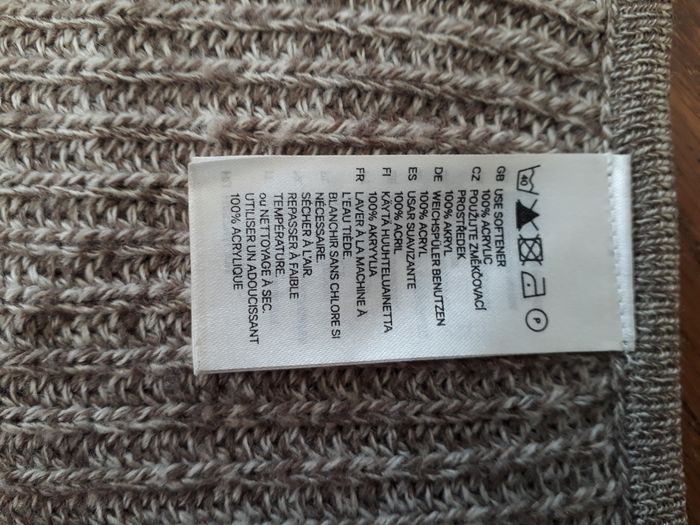 Gilet , cape , manteau H & M marron taille XS , S  ( 34 , 36 ) - photo numéro 6