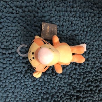 Doudou peluche tigrou