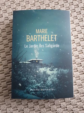 Livre "le jardin des sangarde"