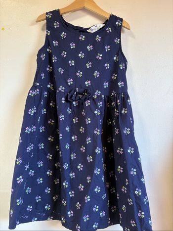 Robe fille taille 134