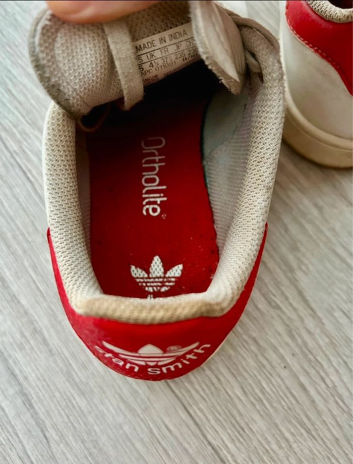Stan Smith - femme - édition St Valentin - pointure 37 1/3 - Adidas - en très bon état - photo numéro 4