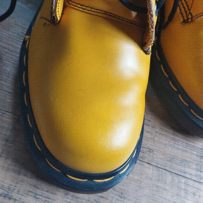 🔸1460 Dr. Martens collector mie Y2K Made in England T37 Jaune  rare ! - photo numéro 2