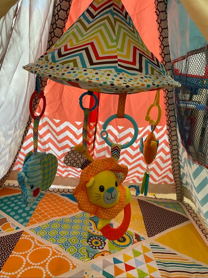 Tipi tapis d’éveil comme neuf complet infantino - photo numéro 5