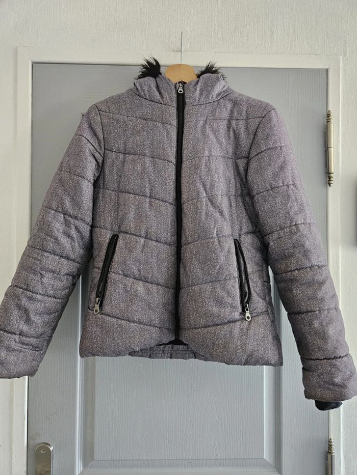 Doudoune matelassée avec capuche fille / femme - Taille 16 ans (158-164cm) - Kiabi - Gris anthracite