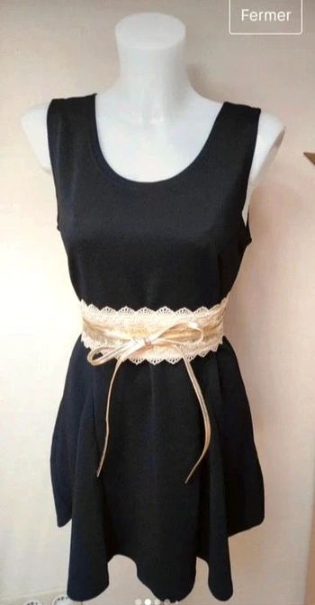 🌼Robe patineuse noire taille M/L🌼