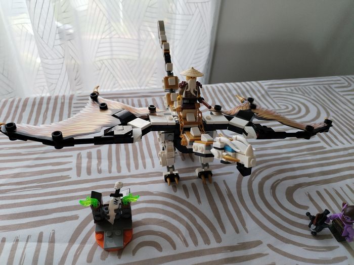 Lego Ninjago Le dragon de Wu 71718 - photo numéro 4
