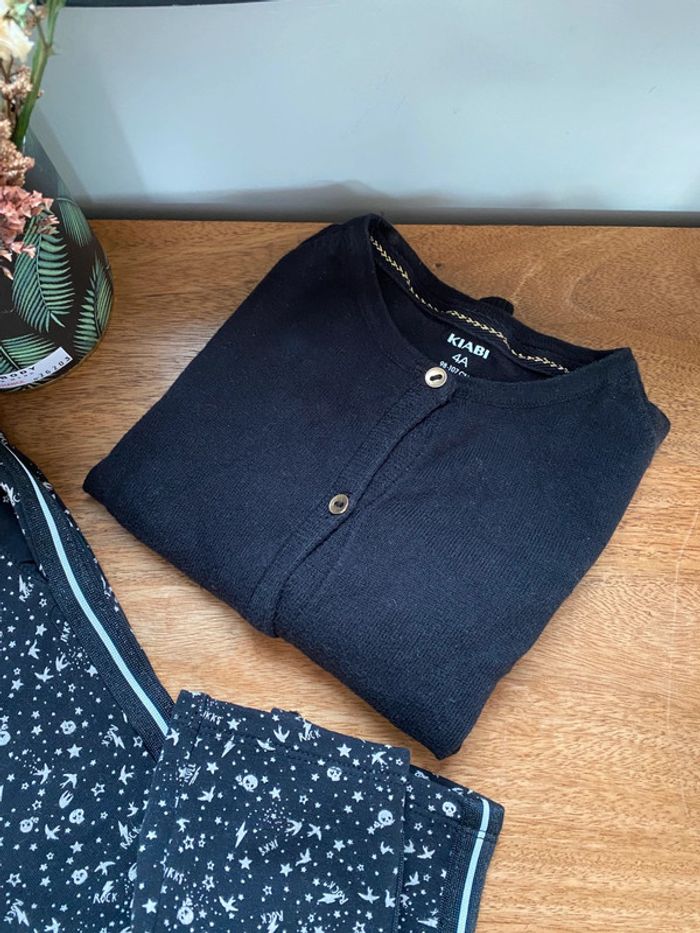 Ensemble bébé fille 4 ans - photo numéro 3