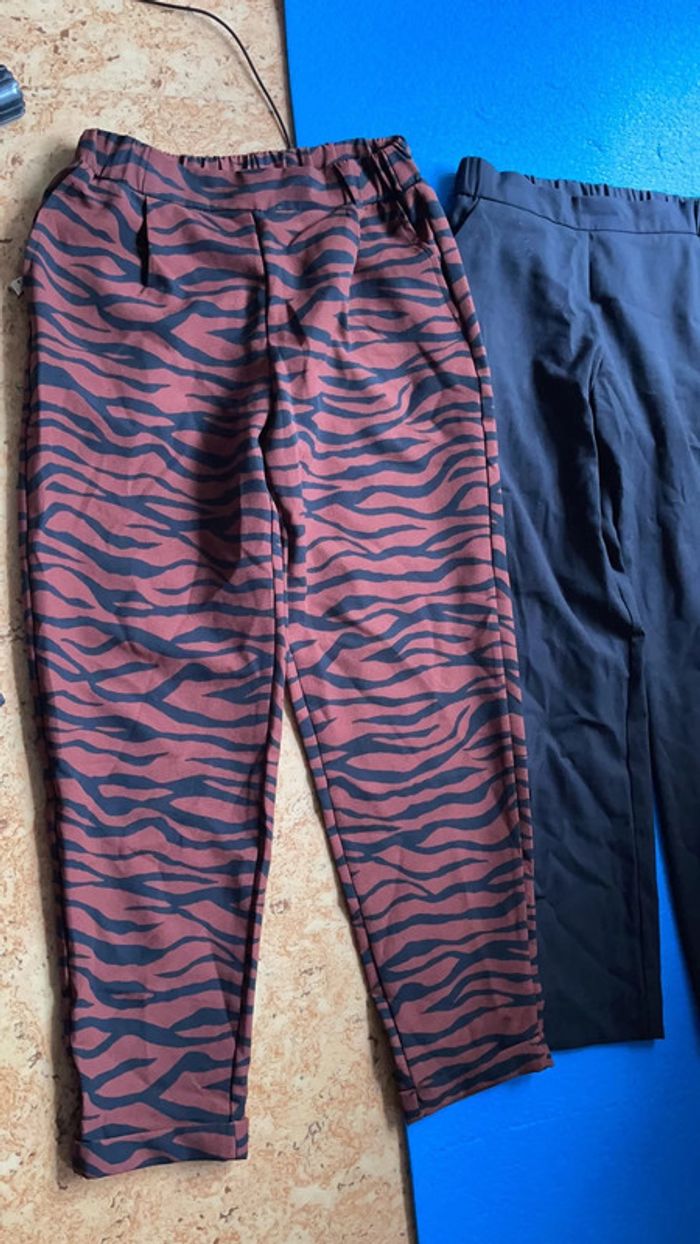 Lot de 2 pantalons taille 36 ou 38 - photo numéro 2